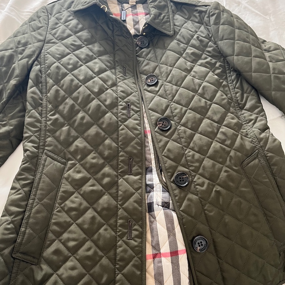 Burberry quilted jacket
